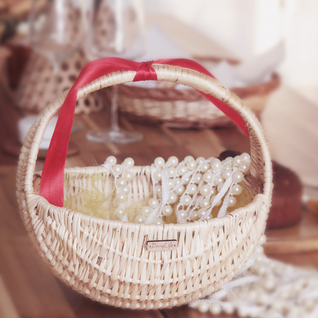 The soulful art of gifting: Unwrapping the beauty of reusable packaging